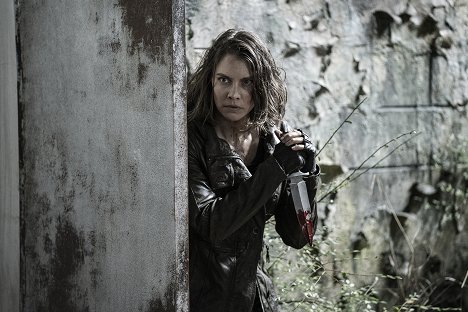 Lauren Cohan - The Walking Dead - Lockdown - Photos