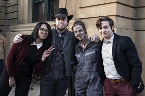 Margot Bingham, Josh McDermitt - Živí mrtví - Nová dohoda - Z natáčení