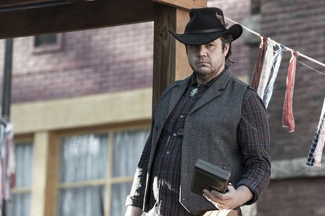 Josh McDermitt - The Walking Dead - A New Deal - Filmfotók