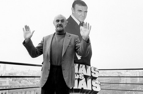 Sean Connery - Sean Connery vs James Bond - Photos