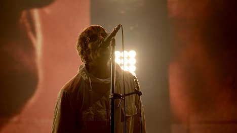 Liam Gallagher - Knebworth 22 - Van film