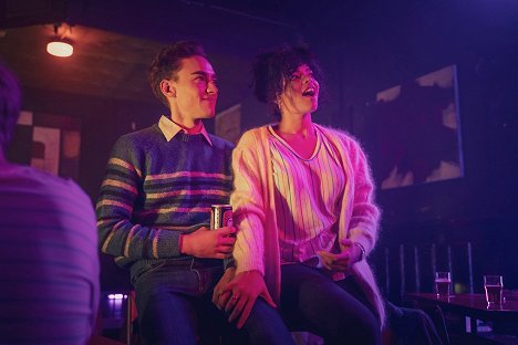 Olly Alexander, Lydia West - It's a Sin - Episode 1 - Film