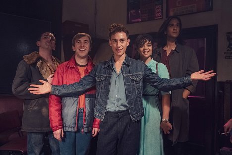 David Carlyle, Callum Scott Howells, Olly Alexander, Lydia West, Nathaniel Curtis - It's a Sin - Episode 2 - Photos