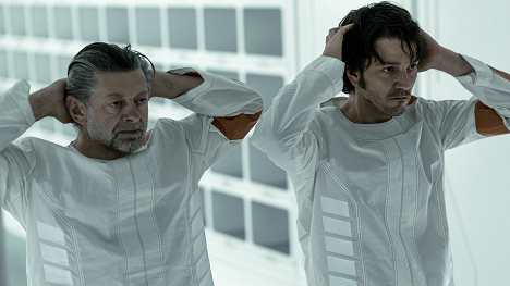Andy Serkis, Diego Luna - Andor - One Way Out - Photos