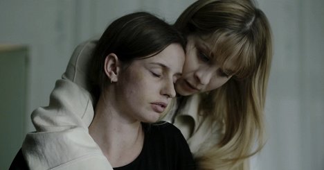 Iris Jodorowsky, Amandine Noworyta - Entre nous - De la película
