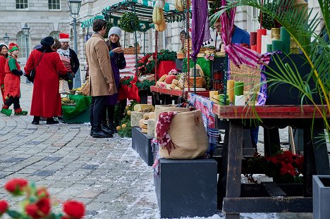 Reshma Shetty - Christmas Shopping in London - Liebe ist mehr als ein Geschenk - Filmfotos
