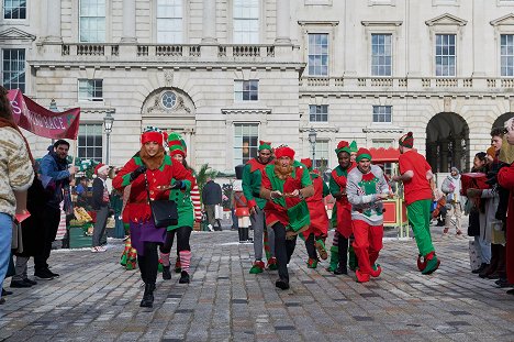 Reshma Shetty, Will Kemp - Christmas Shopping in London - Liebe ist mehr als ein Geschenk - Filmfotos