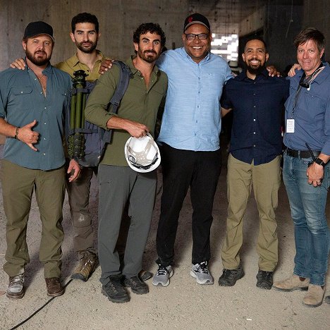 A. J. Buckley, Raffi Barsoumian, Justin Melnick, Jason Cabell, Neil Brown Jr. - SEAL Team - Aces and Eights - Tournage