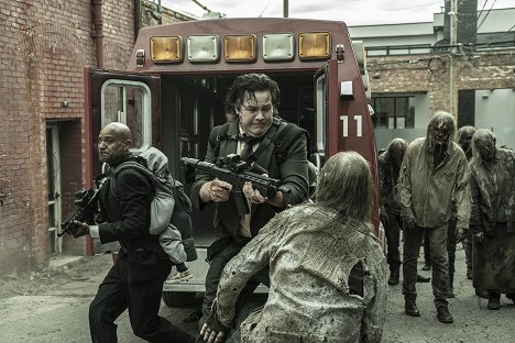 Seth Gilliam, Josh McDermitt - The Walking Dead - Rest in Peace - Photos