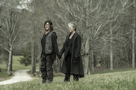 Norman Reedus, Melissa McBride - The Walking Dead - Ruhe in Frieden - Filmfotos
