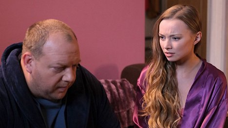 Bartłomiej Nowosielski, Kamila Urzędowska - M jak miłość - Episode 35 - Do filme