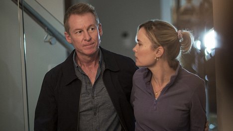 Richard Roxburgh, Radha Mitchell - Looking for Grace - Z filmu