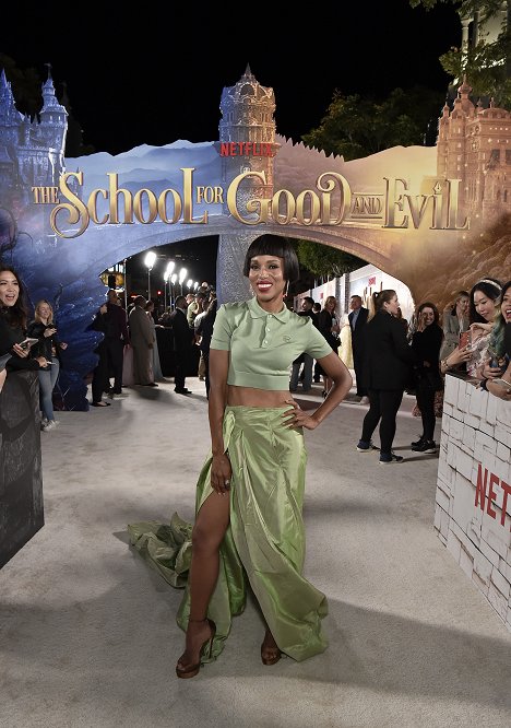 World Premiere Of Netflix's The School For Good And Evil at Regency Village Theatre on October 18, 2022 in Los Angeles, California - Kerry Washington - Akademia Dobra i Zła - Z imprez