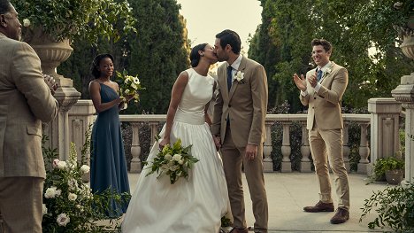 Danielle Deadwyler, Zoe Saldana, Eugenio Mastrandrea - Le Goût de vivre - Une villa. Un balai. Un gâteau. - Film