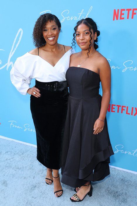 Netflix's From Scratch Special Screening at Netflix Tudum Theater on October 17, 2022 in Los Angeles, California - Tembi Locke - Od nuly - Z akcií