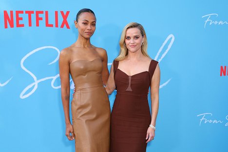 Netflix's From Scratch Special Screening at Netflix Tudum Theater on October 17, 2022 in Los Angeles, California - Zoe Saldana, Reese Witherspoon - Desde cero - Eventos