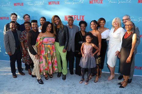 Netflix's From Scratch Special Screening at Netflix Tudum Theater on October 17, 2022 in Los Angeles, California - Attica Locke, Tembi Locke - Od nuly - Z akcií