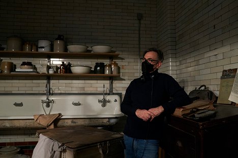 Vincenzo Natali - Guillermo del Toro's Cabinet of Curiosities - Friedhofsratten - Dreharbeiten