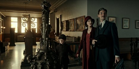 Oriana Leman, Ben Barnes - Gabinet osobliwości Guillermo del Toro - Dzieło Pickmana - Z filmu