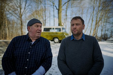 Dietmar Bär, Max Riemelt - Ein Taxi zur Bescherung - Photos