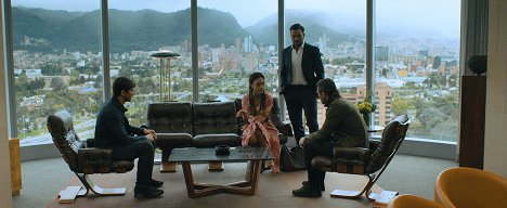 Michiel Huisman, Martina Gusmán, Juan Pablo Raba - Echo 3 - Tora Bora in the City - De la película