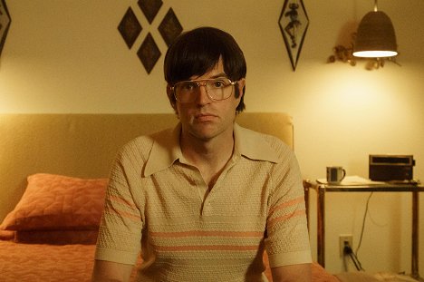 Timothy Simons - Candy - Cover Girl - Do filme