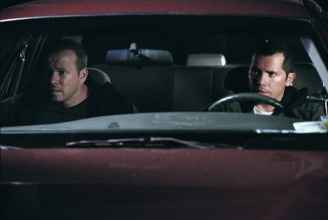 Donnie Wahlberg, John Leguizamo - Righteous Kill - Van film
