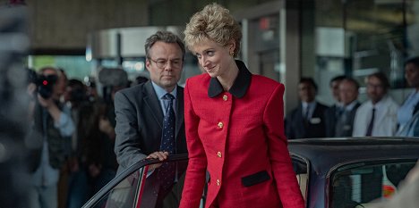 Elizabeth Debicki - The Crown - The System - Photos