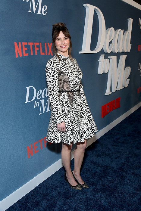 Los Angeles Premiere Of Netflix's 'Dead To Me' Season 3 held at the Netflix Tudum Theater on November 15, 2022 in Hollywood, Los Angeles, California, United States - Linda Cardellini - Smrt nás spojí - Série 3 - Z akcií