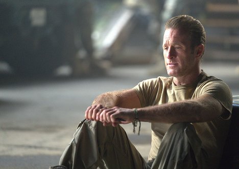 Scott Caan - Alert - Chloe - Do filme