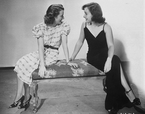 Janet Gaynor, Paulette Goddard - The Young in Heart - Promo
