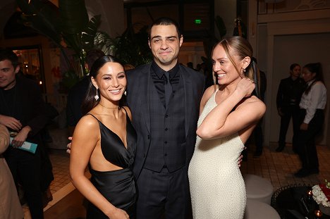 Netflix's The Recruit Los Angeles Premiere at The Grove AMC on December 08, 2022 in Los Angeles, California - Fivel Stewart, Noah Centineo, Laura Haddock - The Recruit - Tapahtumista