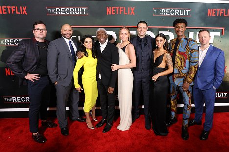 Netflix's The Recruit Los Angeles Premiere at The Grove AMC on December 08, 2022 in Los Angeles, California - Kristian Bruun, Colton Dunn, Aarti Mann, Vondie Curtis-Hall, Laura Haddock, Noah Centineo, Fivel Stewart, Alexi Hawley - The Recruit - Veranstaltungen