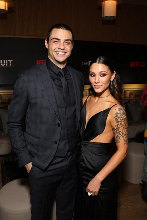 Netflix's The Recruit Los Angeles Premiere at The Grove AMC on December 08, 2022 in Los Angeles, California - Noah Centineo, Fivel Stewart - The Recruit - Tapahtumista