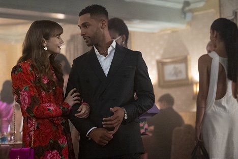 Lily Collins, Lucien Laviscount - Emily in Paris - Liebe liegt in der Luft - Filmfotos