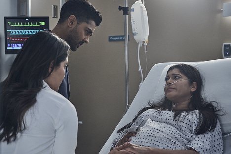 Anuja Joshi, Manish Dayal, Aneesha Joshi - Atlanta Medical - Two Hearts - Filmfotos