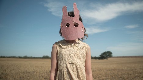 Lily LaTorre - Run Rabbit Run - Film