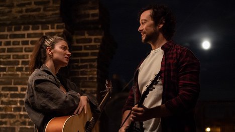 Eve Hewson, Joseph Gordon-Levitt