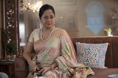 Sheeba Chaddha - Maja Ma - De la película