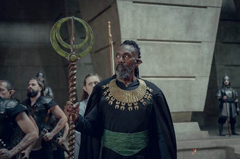 Lenny Henry - The Witcher: Blood Origin - Of Ballads, Brawlers, and Bloodied Blades - Photos