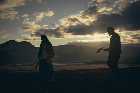 Michelle Yeoh, Laurence O'Fuarain - The Witcher: Blood Origin - Von Balladen, Betrug und blutigen Blättern - Filmfotos