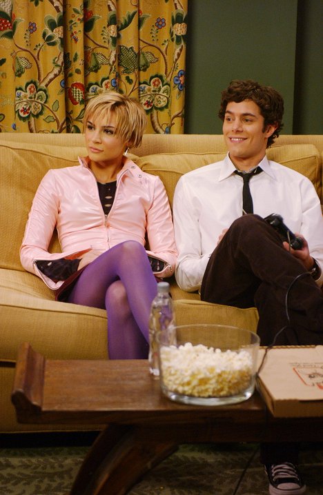 Samaire Armstrong, Adam Brody - The O.C. - The Third Wheel - Photos