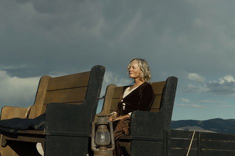 Marley Shelton - 1923 - War and the Turquoise Tide - Photos