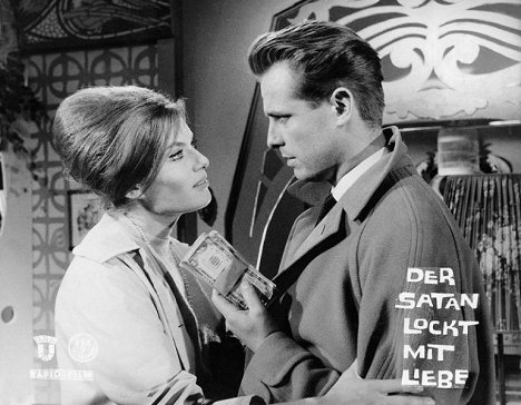 Belinda Lee, Joachim Hansen - Der Satan lockt mit Liebe - Lobby Cards