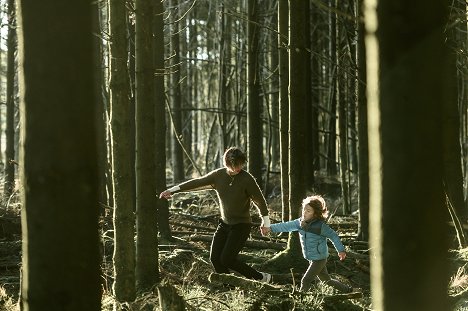 Susanne Wolff, Elia Gezer - Geborgtes Weiß - Filmfotók