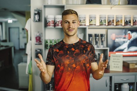 Joshua Kimmich - Místo činu - Hackl - Promo