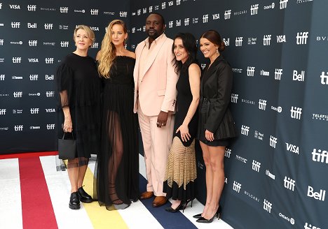 Toronto International Film Festival world premiere of “Causeway” at Royal Alexandra Theatre - Linda Emond, Jennifer Lawrence, Brian Tyree Henry, Lila Neugebauer - Most - Z akcií