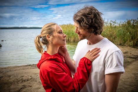 Sina Tkotsch, Maximilian Klas - Inga Lindström - Hanna und das gute Leben - Photos