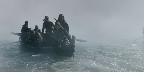 Frida Gustavsson, Leo Suter, Sam Corlett - Vikings: Valhalla - La Toile de Wyrd - Film