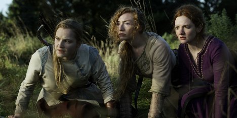 Sofya Lebedeva, Ailbhe Cowley - Vikings: Valhalla - Die Petschenegen - Filmfotos